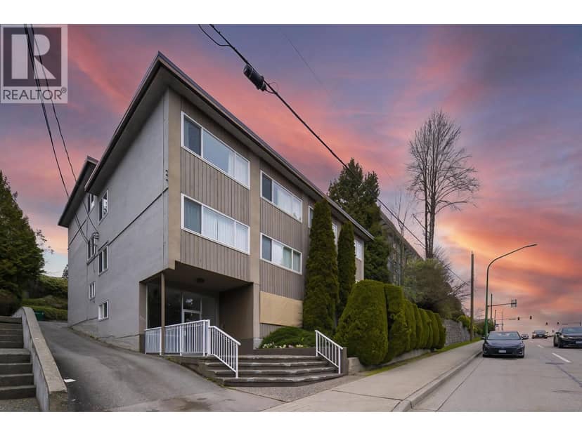 5353 HASTINGS STREET, Burnaby, photo 2