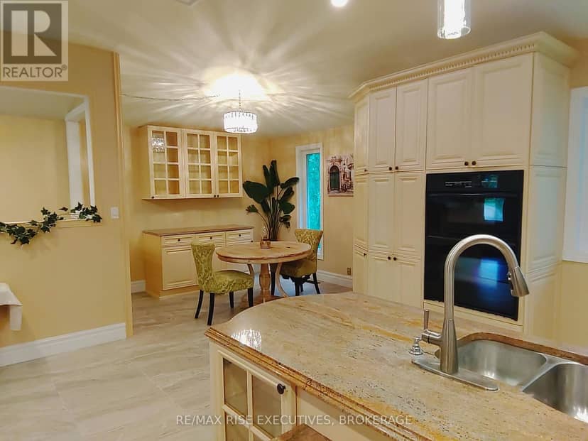 1365 Fourth Lake Road — photo 10 of 40