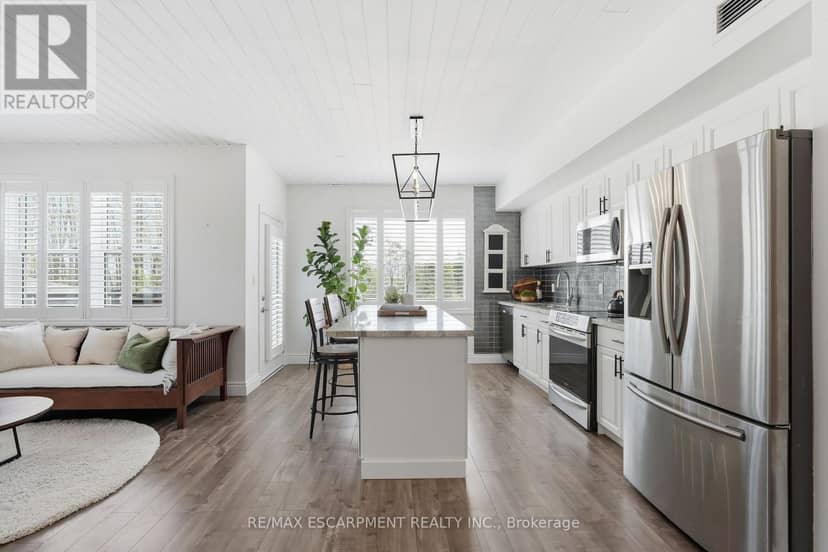 208 - 67 Haddington Street — photo 12 of 29