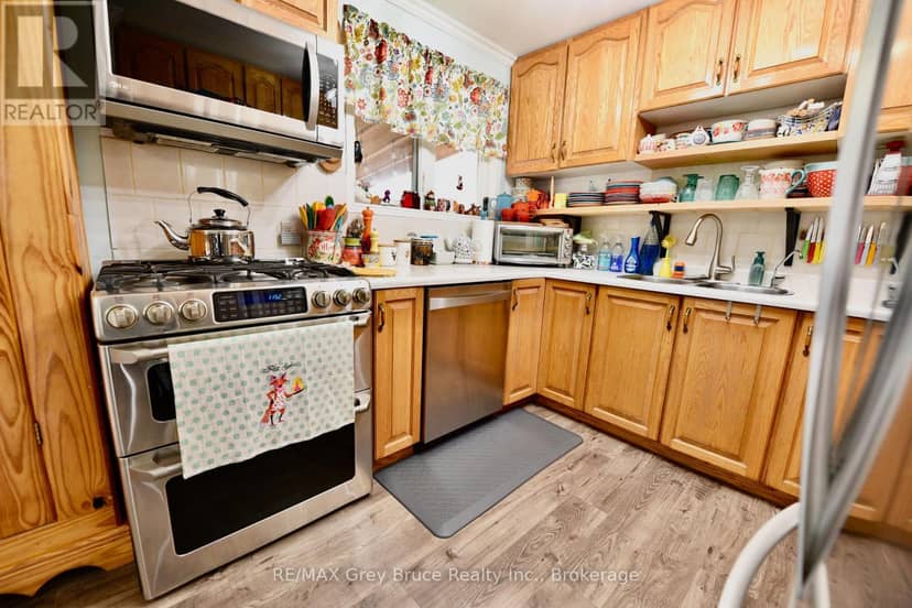 313 Tammy's Cove Road — photo 16 of 40
