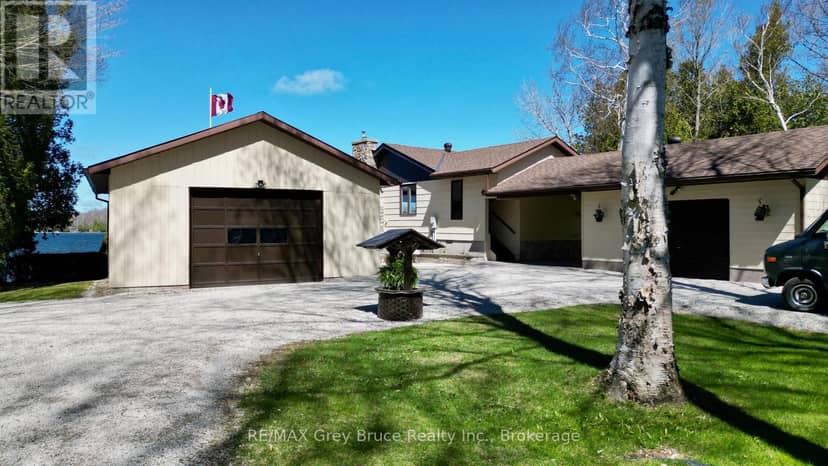 120 Tammy's Cove Road — photo 1 of 40