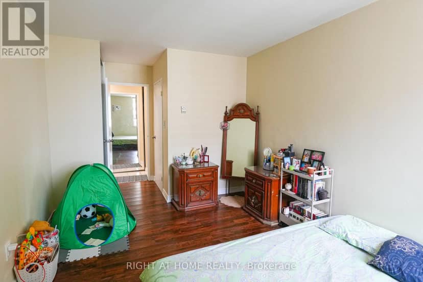 2203 - 1 Massey Square — photo 10 of 18