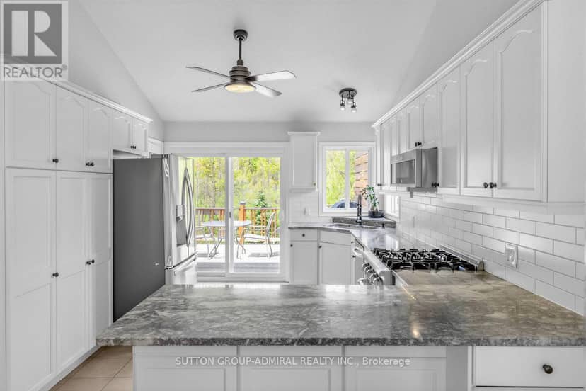 8005 Grossi Court — photo 10 of 39