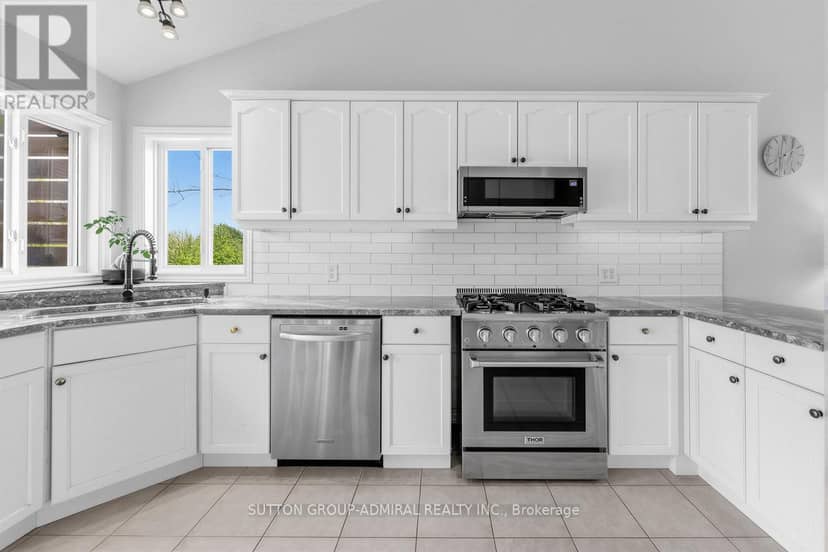 8005 Grossi Court — photo 12 of 39