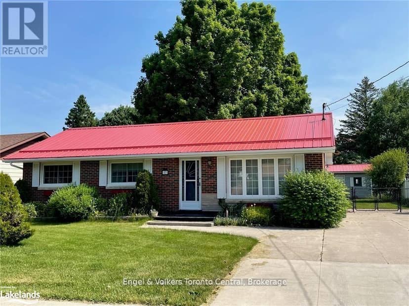 27 Herbert Avenue — photo 14 of 14