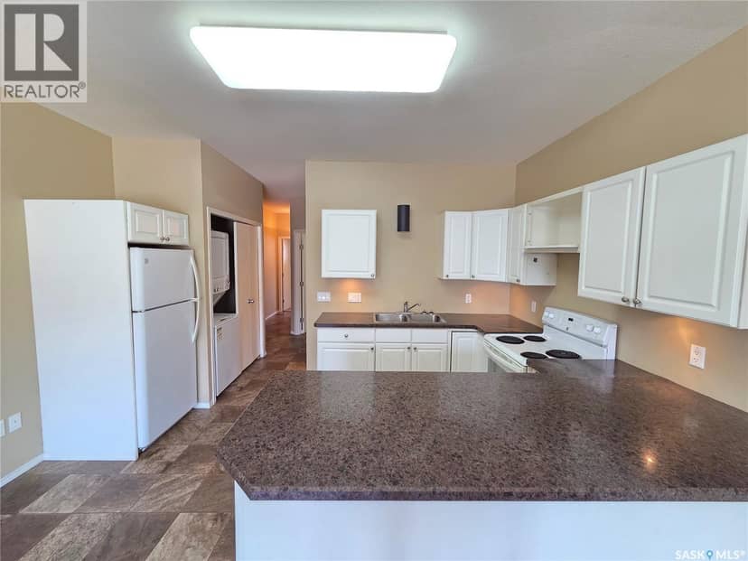 105 Main STREET — photo 12 of 25