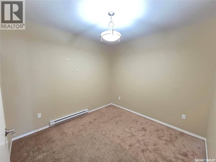 105 Main STREET — photo 18 of 25
