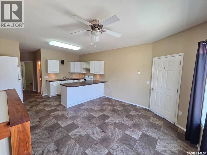 105 Main STREET — photo 7 of 25