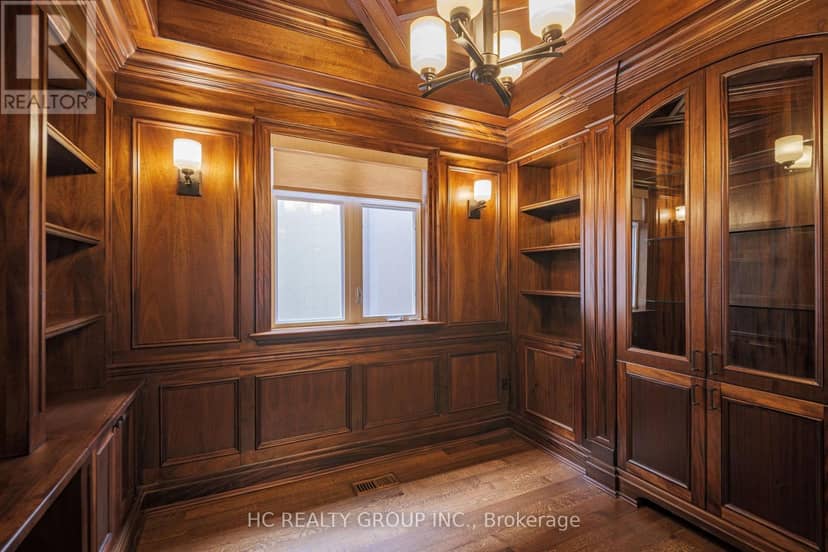 218A Holmes Avenue — photo 11 of 40