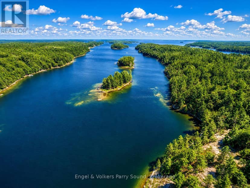 Part 4 Loon Bay, Carling, photo 3