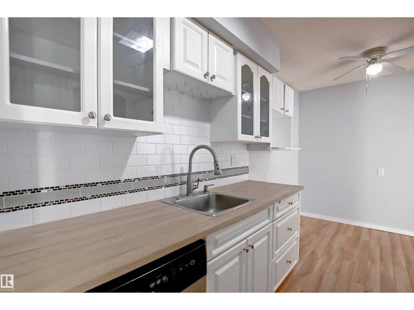 #11 14120 80 ST NW — photo 16 of 33
