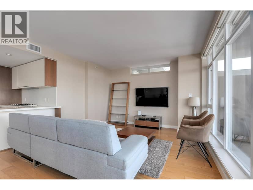 3501 1372 SEYMOUR STREET, Vancouver, photo 4