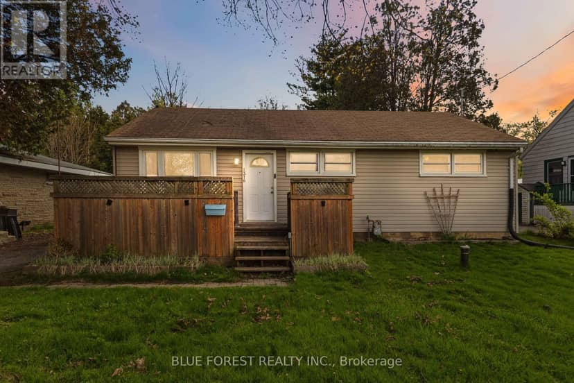 1376 Kostis Avenue — photo 7 of 34