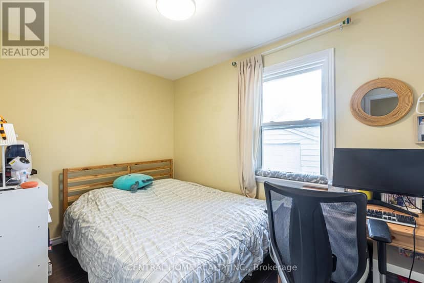307 Boisdale Avenue — photo 16 of 38