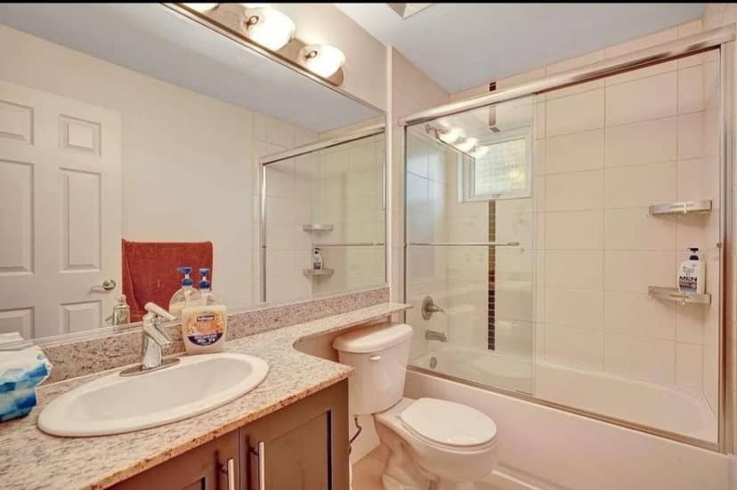 125 13958 108 AVENUE, Surrey, photo 3