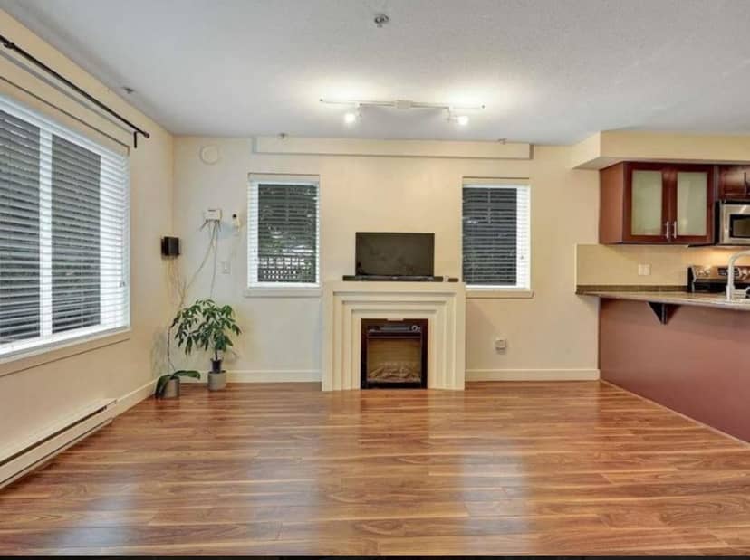 125 13958 108 AVENUE, Surrey, photo 2