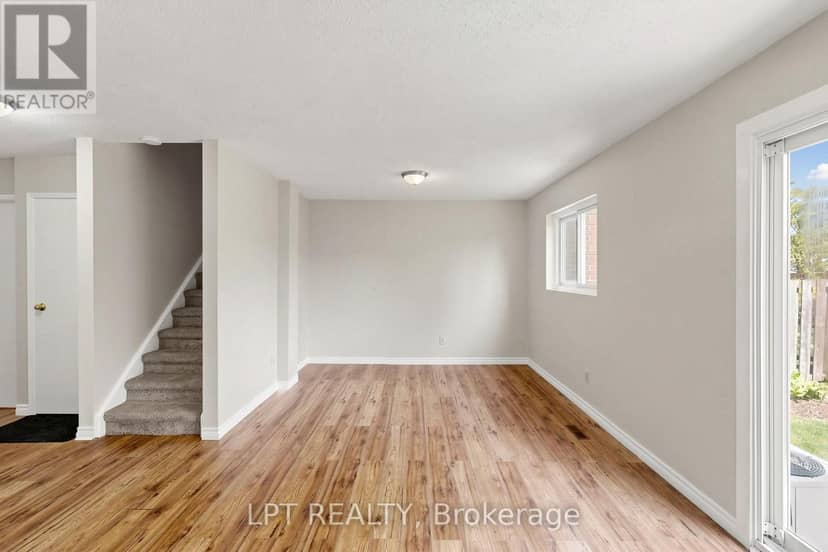 32 - 1055 Central Pk Boulevard N — photo 10 of 40
