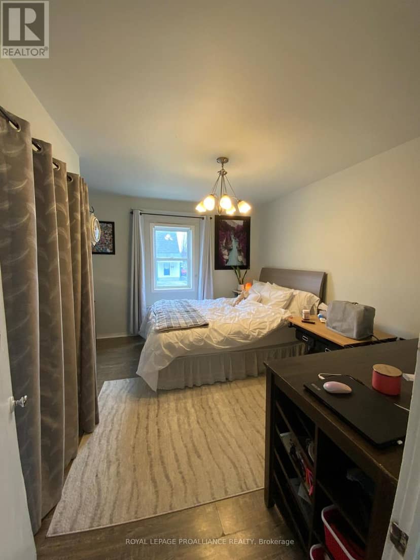 187-189 Byron Street — photo 11 of 18