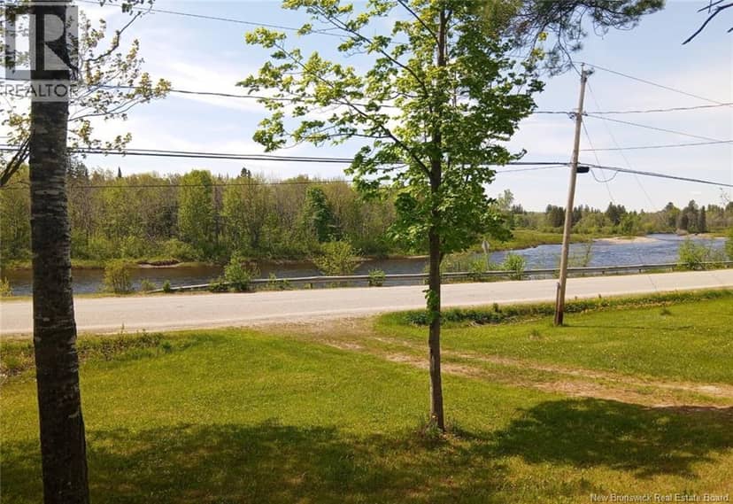 378 Halcomb Road — photo 3 of 18