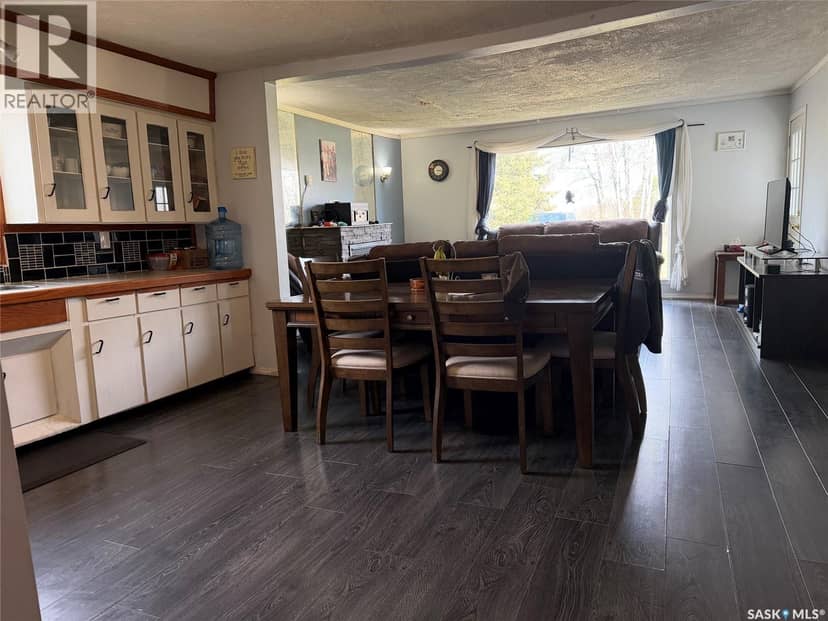 Karchut Acreage — photo 12 of 13