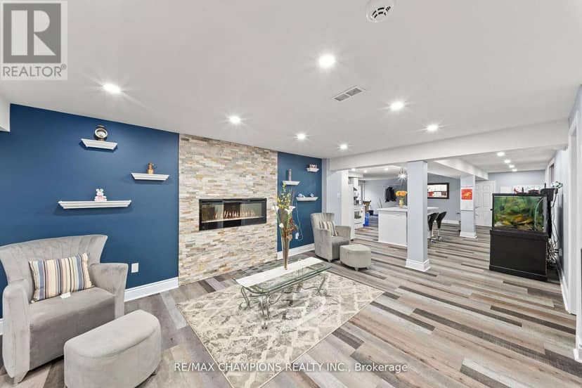 55 Meek Avenue — photo 25 of 40