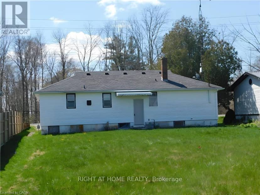 2474 Highway 24 W, Norfolk, photo 8