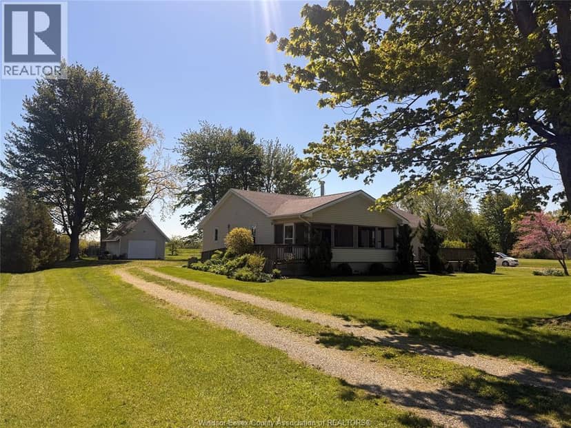 945 West Shore Road, Pelee Island, photo 3