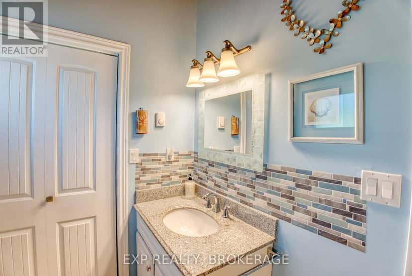 832 Sharbot Lake — photo 19 of 40