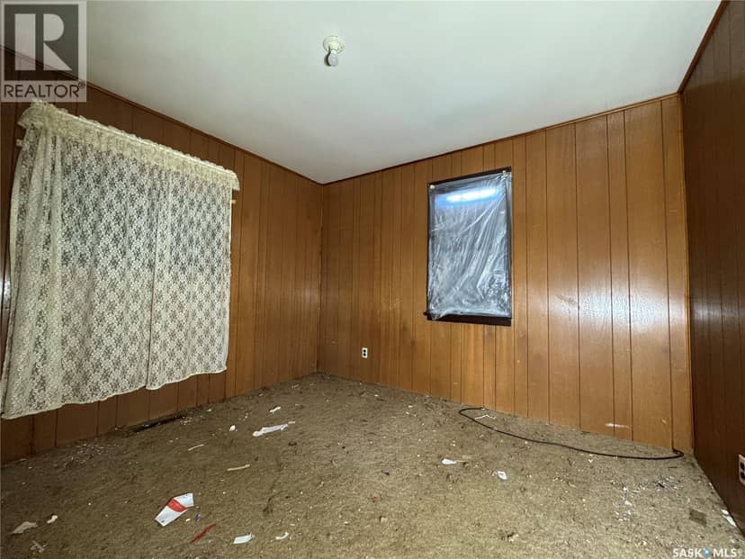 208 Irvine STREET, Cut Knife, photo 7