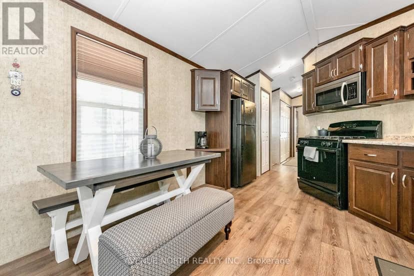 #H23 - 240 Pinewood Park Road — photo 25 of 40