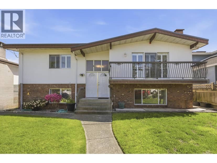 1108 CLIFF AVENUE, Burnaby