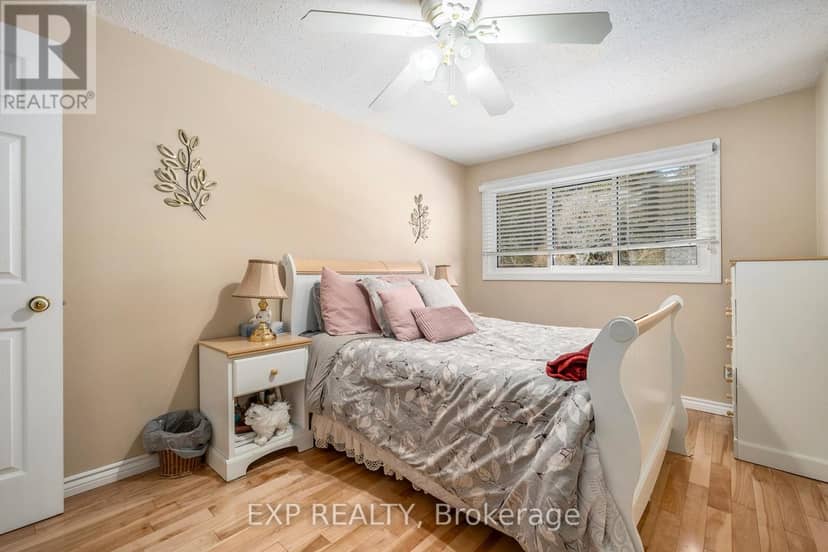 3836 Leitrim Road — photo 27 of 40