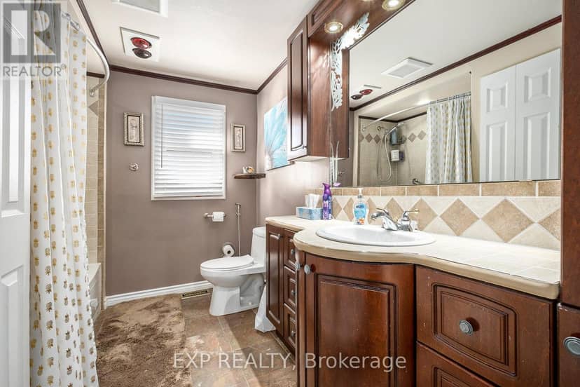3836 Leitrim Road — photo 26 of 40