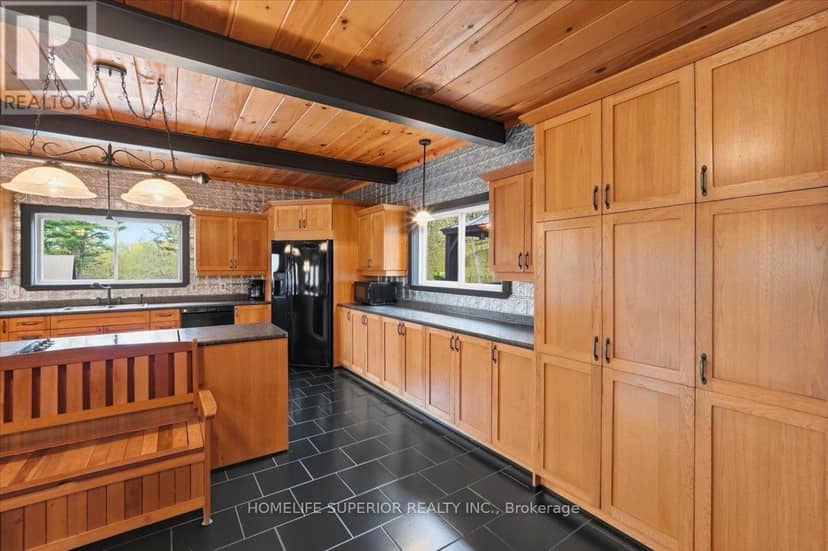 1513 Cordova Road — photo 21 of 40
