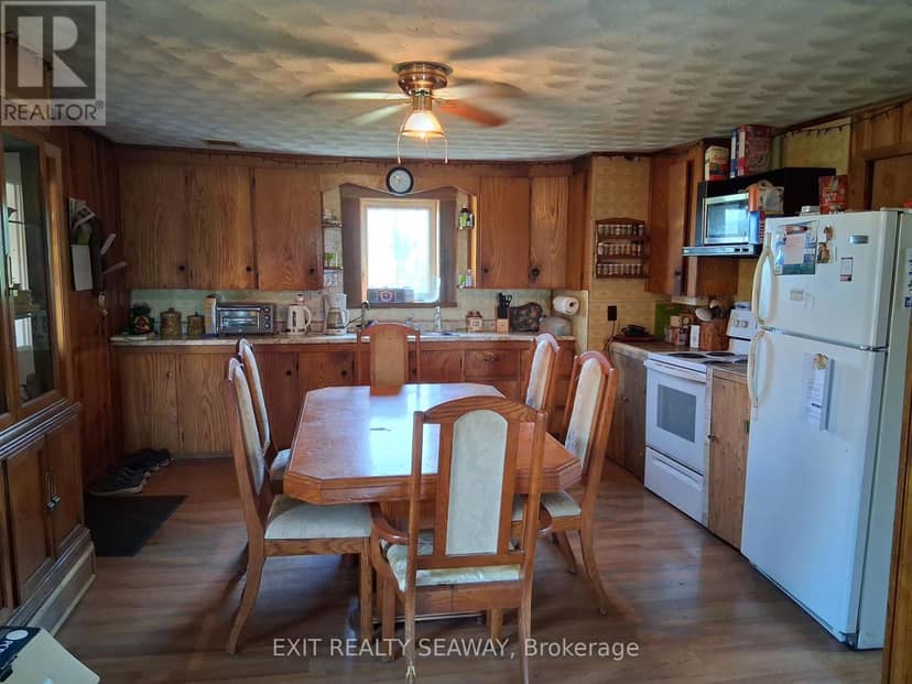 4725 12th Road — photo 3 of 19