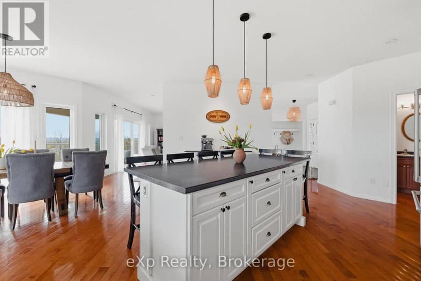138430 112 Grey Road — photo 18 of 40
