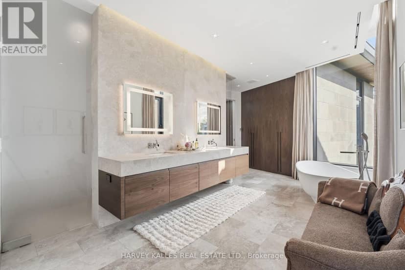 43 Hillholm Road — photo 19 of 38