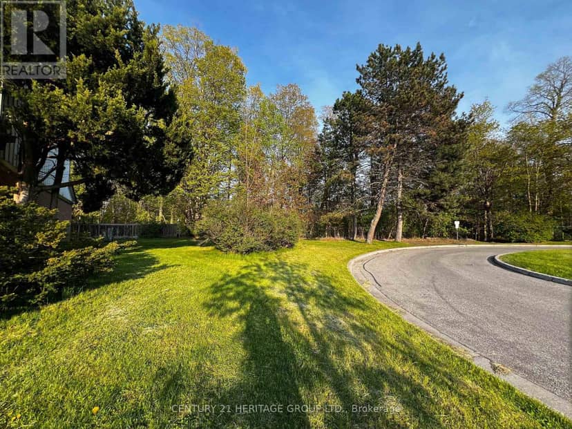 1133 Trowbridge Court — photo 4 of 26