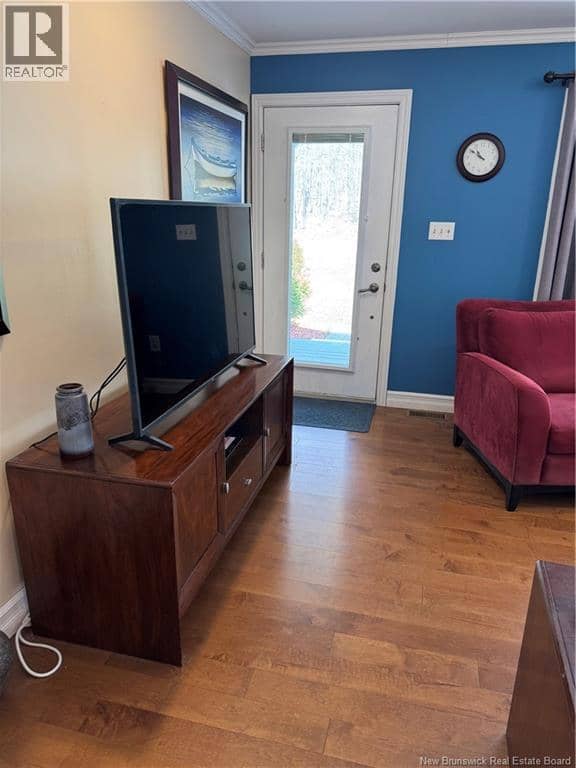 24 Mountain View Crescent — photo 19 of 40