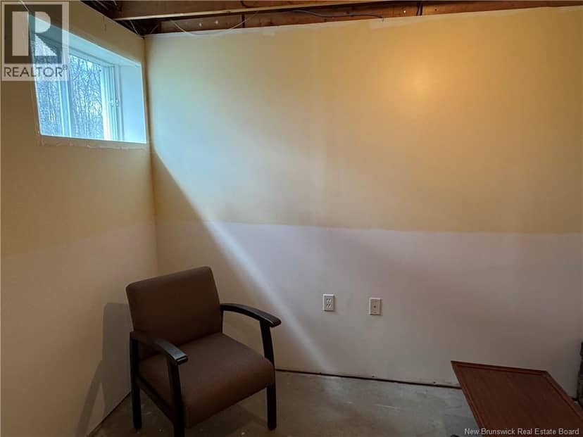 24 Mountain View Crescent — photo 40 of 40