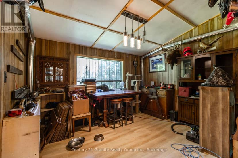 17812 Highway 35 — photo 7 of 31