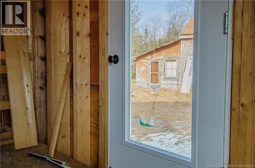 425 Route 745, Oak Hill, photo 8
