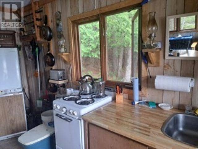 Lease RES003 Unnamed Lake — photo 9 of 21