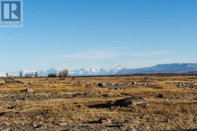 * Estancia Punta Del Lago * — photo 4 of 35