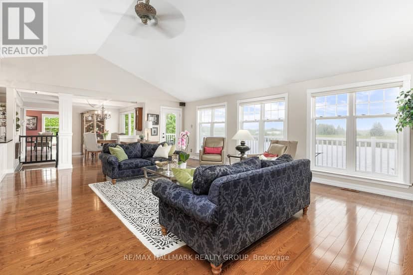 1 Rideau Glen Drive — photo 8 of 40