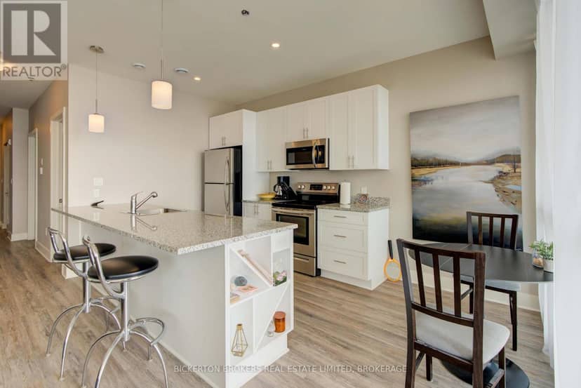 406 - 130 Water Street — photo 5 of 40