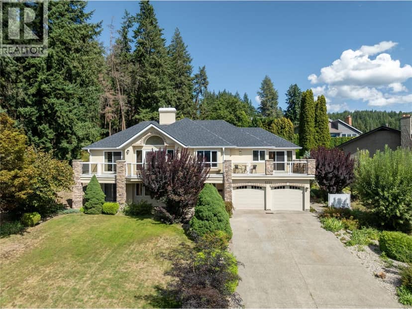 5231 11 Street NE, Salmon Arm