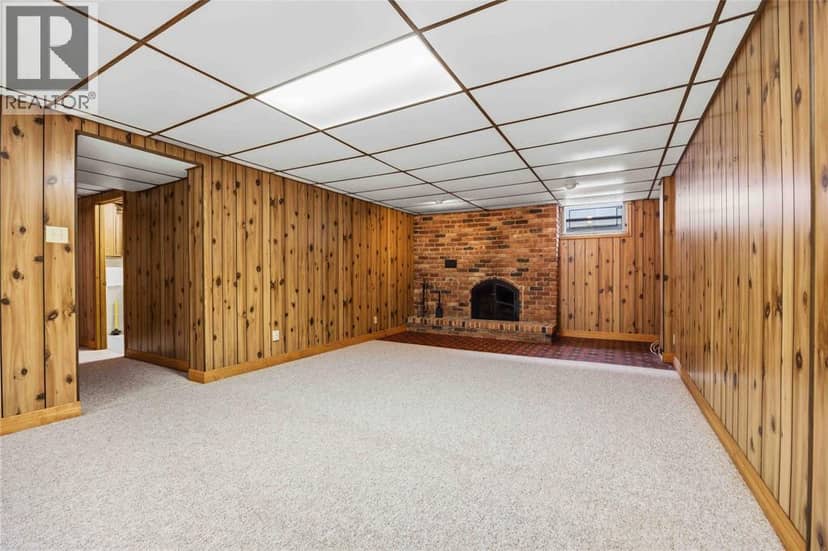 2088 Lakeshore Road — photo 39 of 40