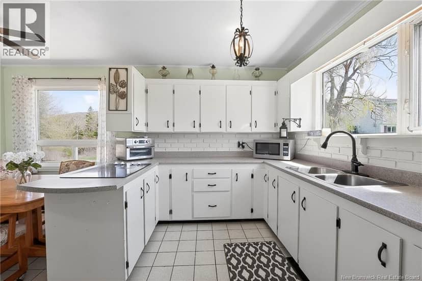 3649 Route 127, Bayside, photo 7
