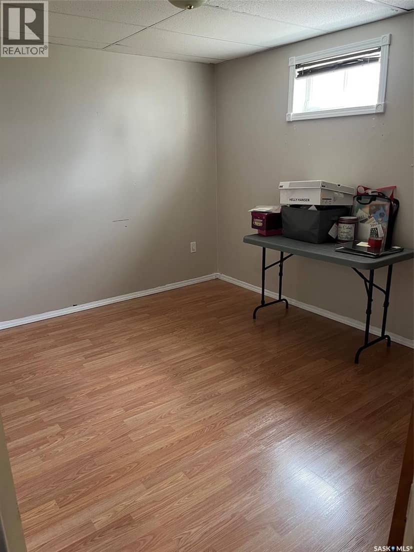 404 Petterson DRIVE — photo 14 of 17